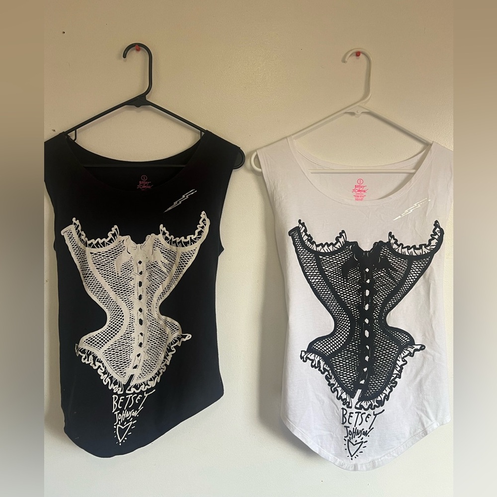 Betsey Johnson with tying back lace, 🤍/🖤 Small corset Tank Tops